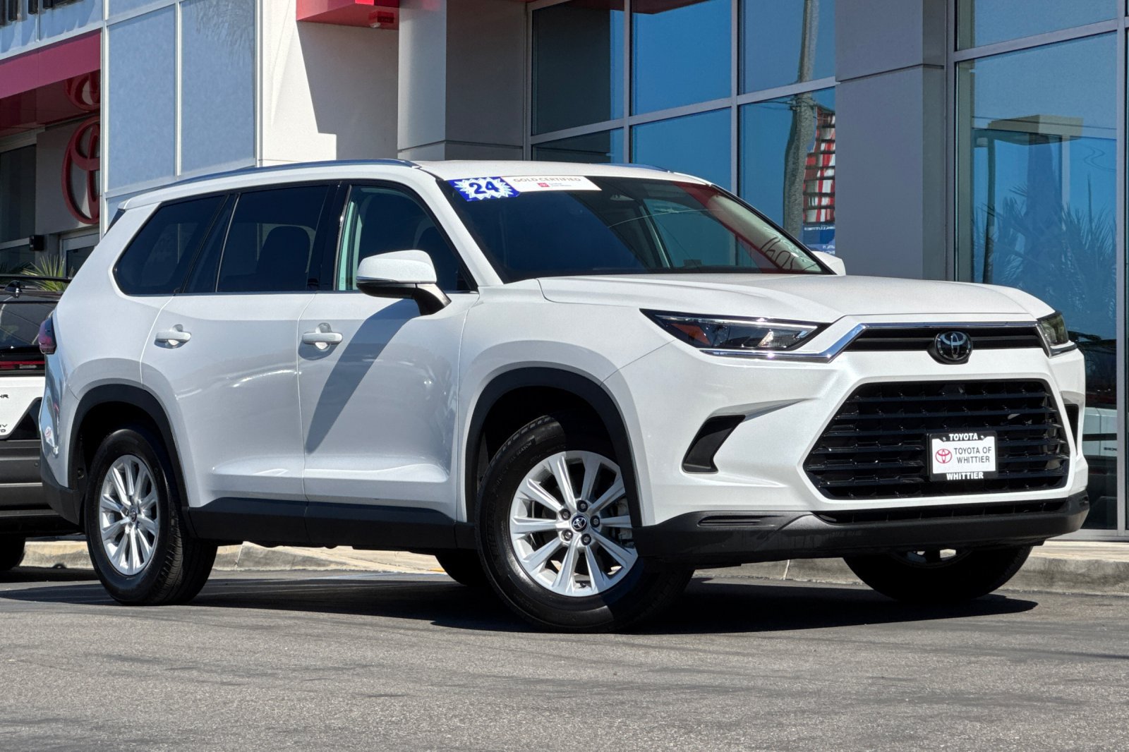 Certified 2024 Toyota Grand Highlander AWD image 2