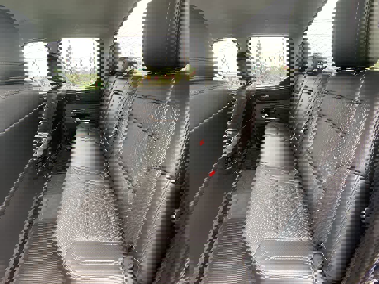 Used 2022 Toyota Tundra Limited w/ TRD Off-Road Package image 21