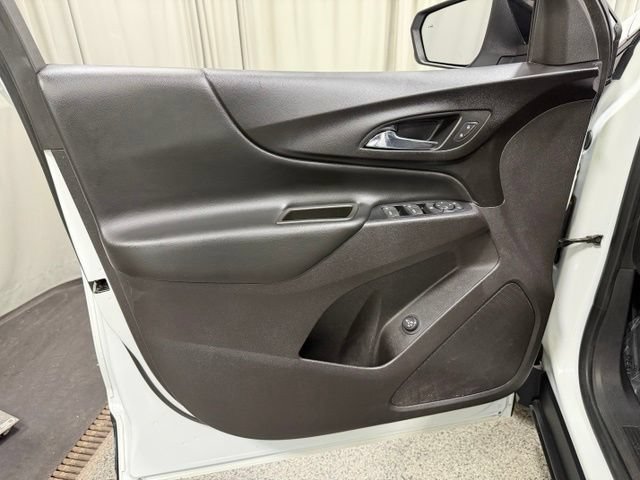 Used 2019 Chevrolet Equinox LT AWD/4WD image 19