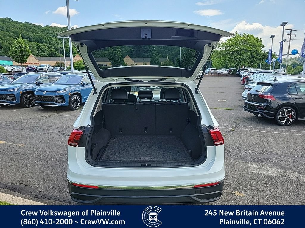 Certified 2022 Volkswagen Tiguan SE AWD/4WD image 54