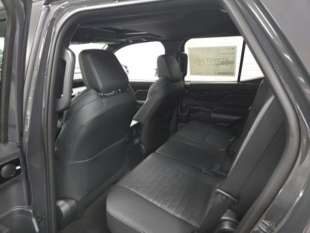 New 2026 Toyota 4Runner TRD Off-Road Premium AWD/4WD image 17