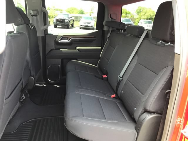 Certified 2024 Chevrolet Silverado 1500 LT AWD/4WD image 18
