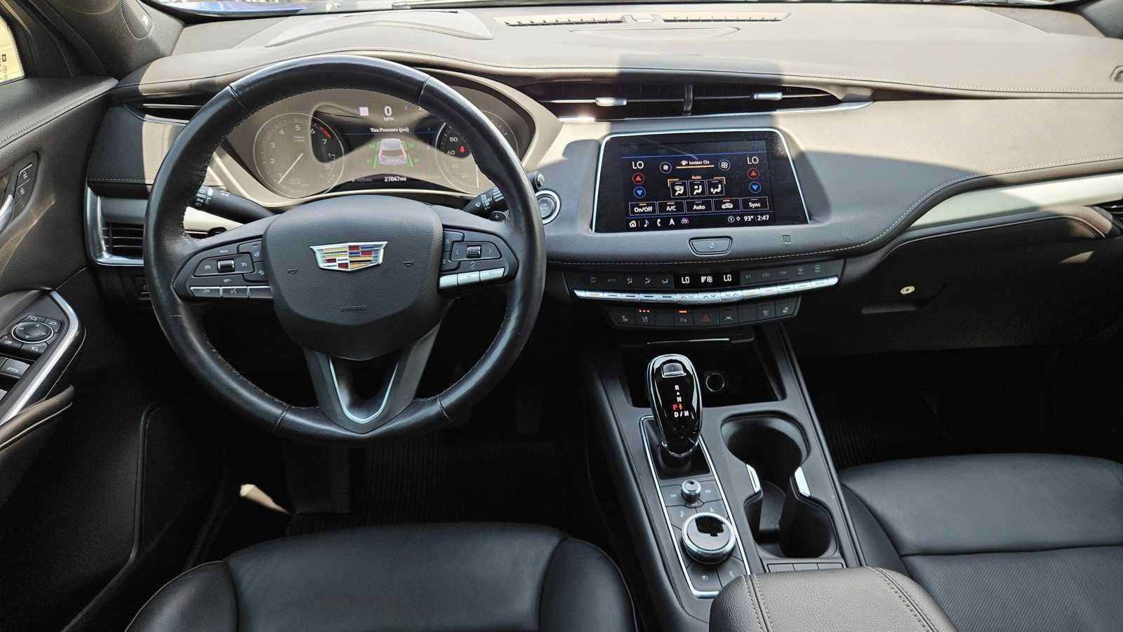 Used 2021 Cadillac XT4 Premium Luxury FWD image 12