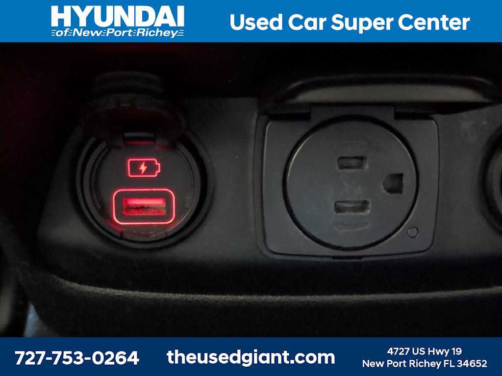 Used 2017 Kia Sorento SX AWD/4WD image 17