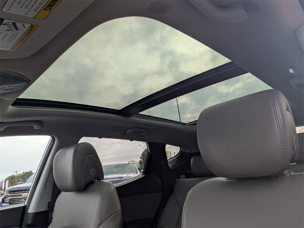 Used 2014 Hyundai Santa Fe Sport w/ Technology Package 04 image 19