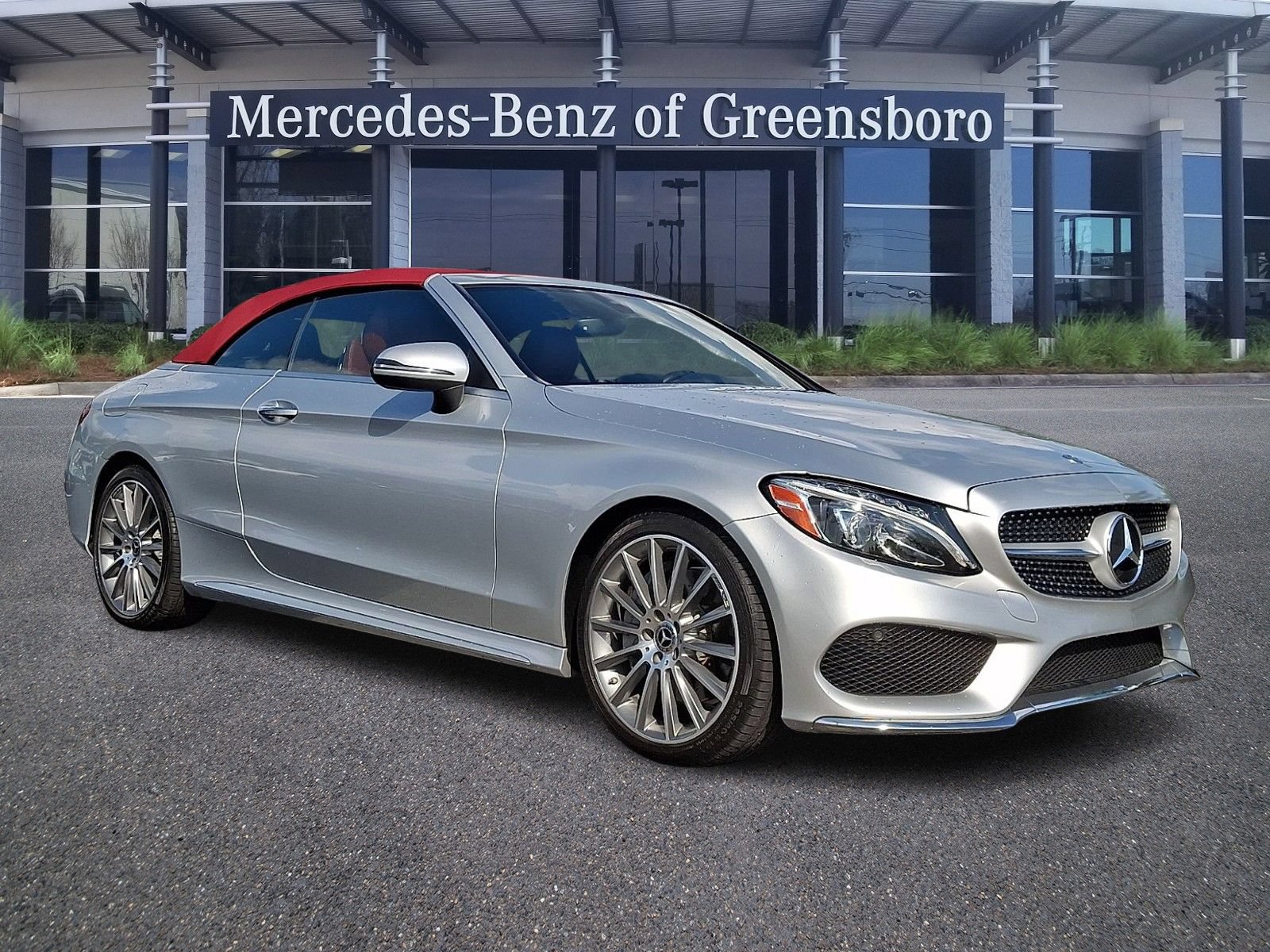 Used 2017 Mercedes-Benz C 300 Cabriolet image 2