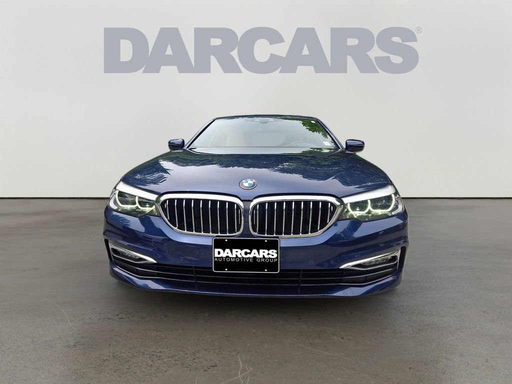 Used 2018 BMW 530i xDrive w/ Premium Package AWD/4WD image 2