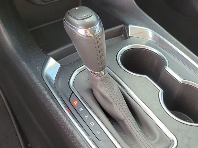 Used 2020 Chevrolet Traverse RS FWD image 28