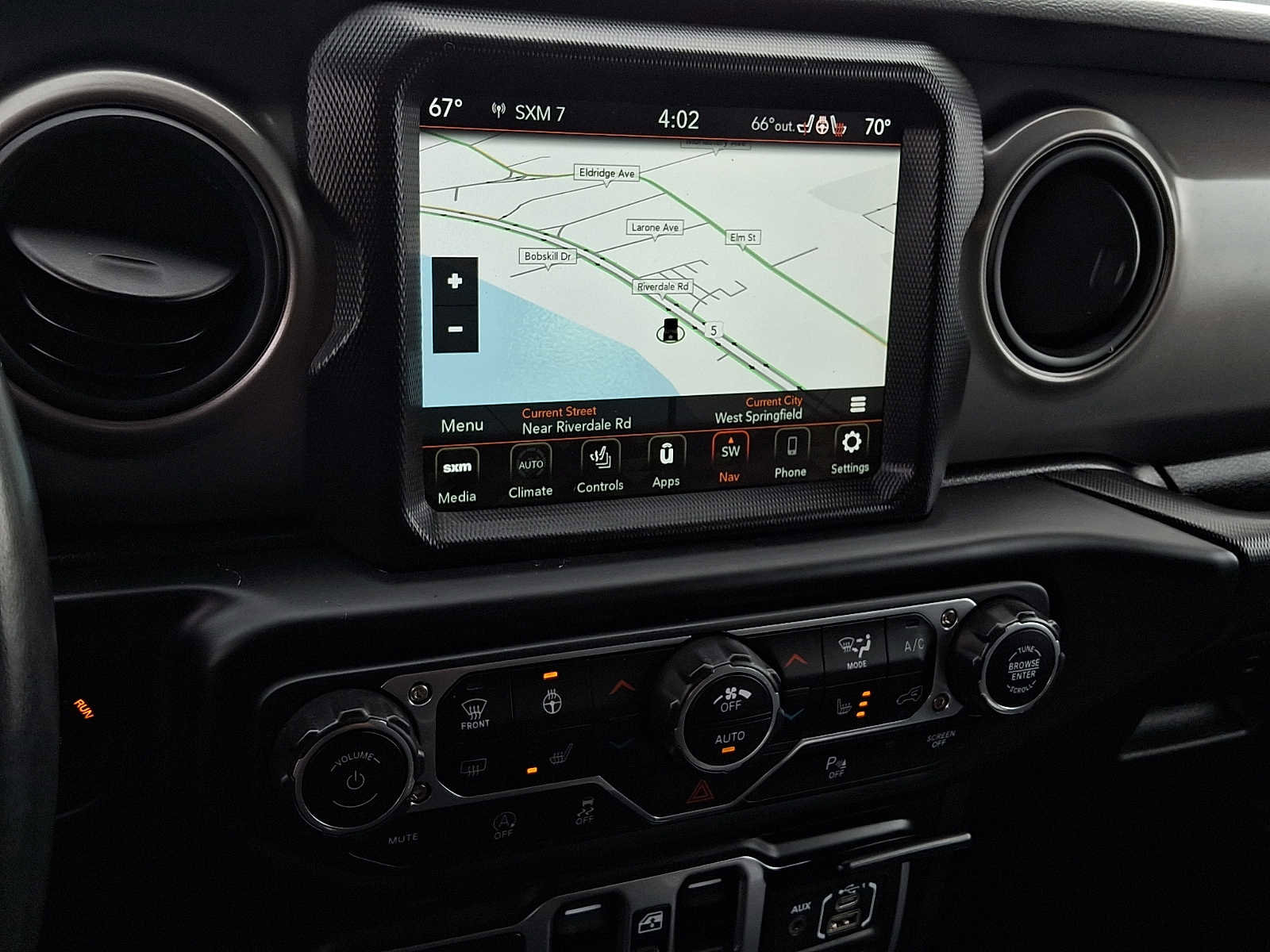 Used 2022 Jeep Wrangler Unlimited Sport AWD/4WD image 17