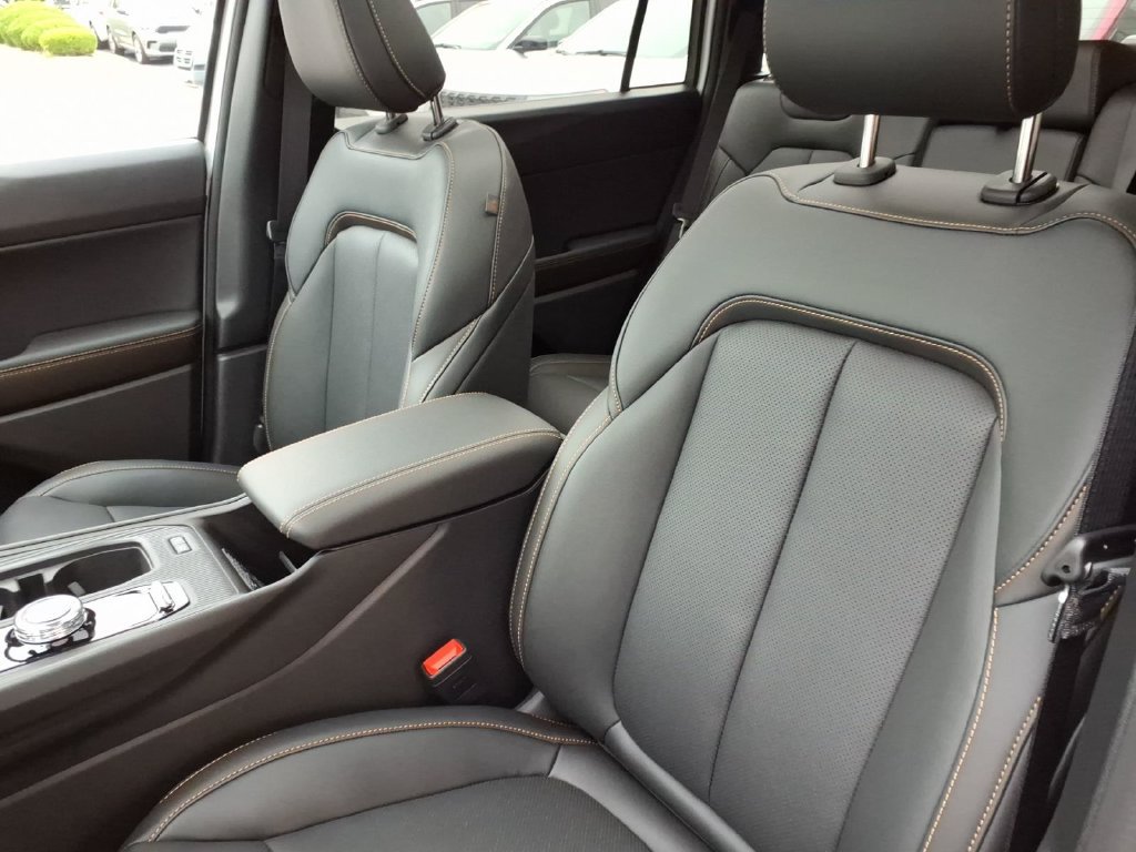 New 2026 Jeep Cherokee Limited AWD/4WD image 9