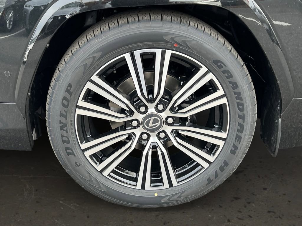 New 2026 Lexus LX 700h Luxury image 25