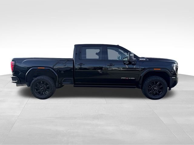 Used 2024 GMC Sierra 2500 AT4 w/ AT4 Premium Plus Package image 4