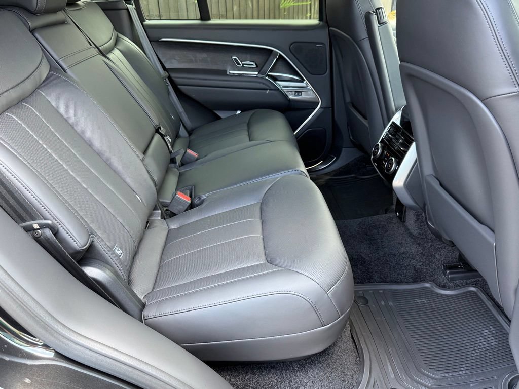 New 2026 Land Rover Range Rover SE AWD/4WD image 33