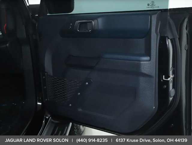 Used 2025 Ford Bronco Heritage Edition AWD/4WD image 34