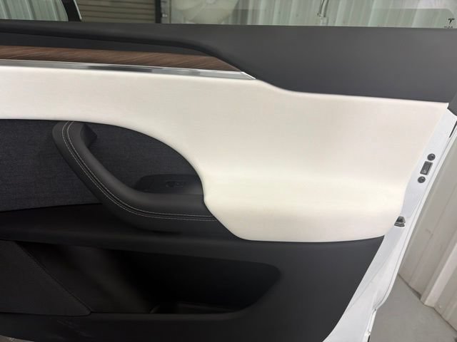 Used 2022 Tesla Model X AWD/4WD image 22