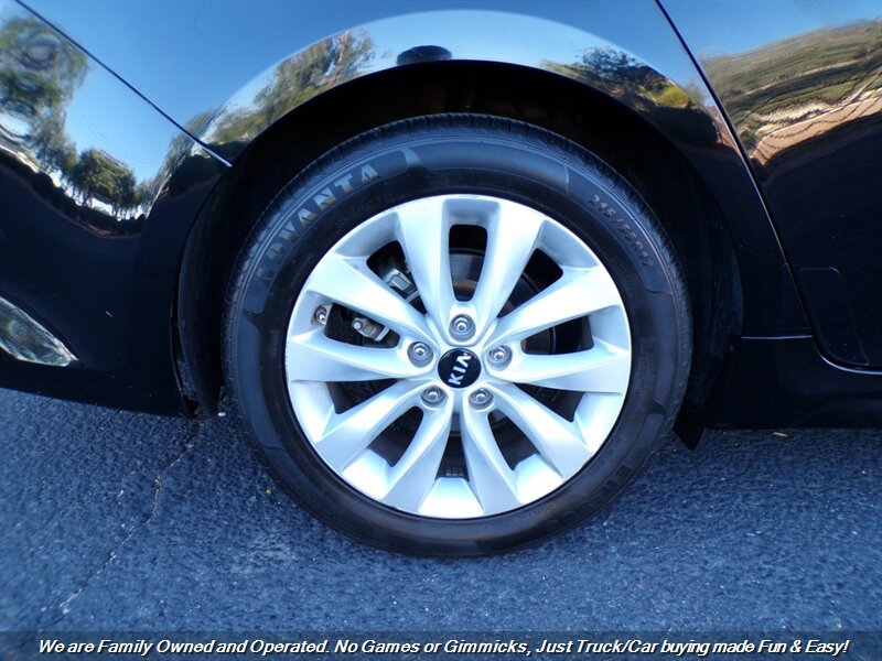 Used 2018 Kia Optima S w/ Panoramic Sunroof Package image 47