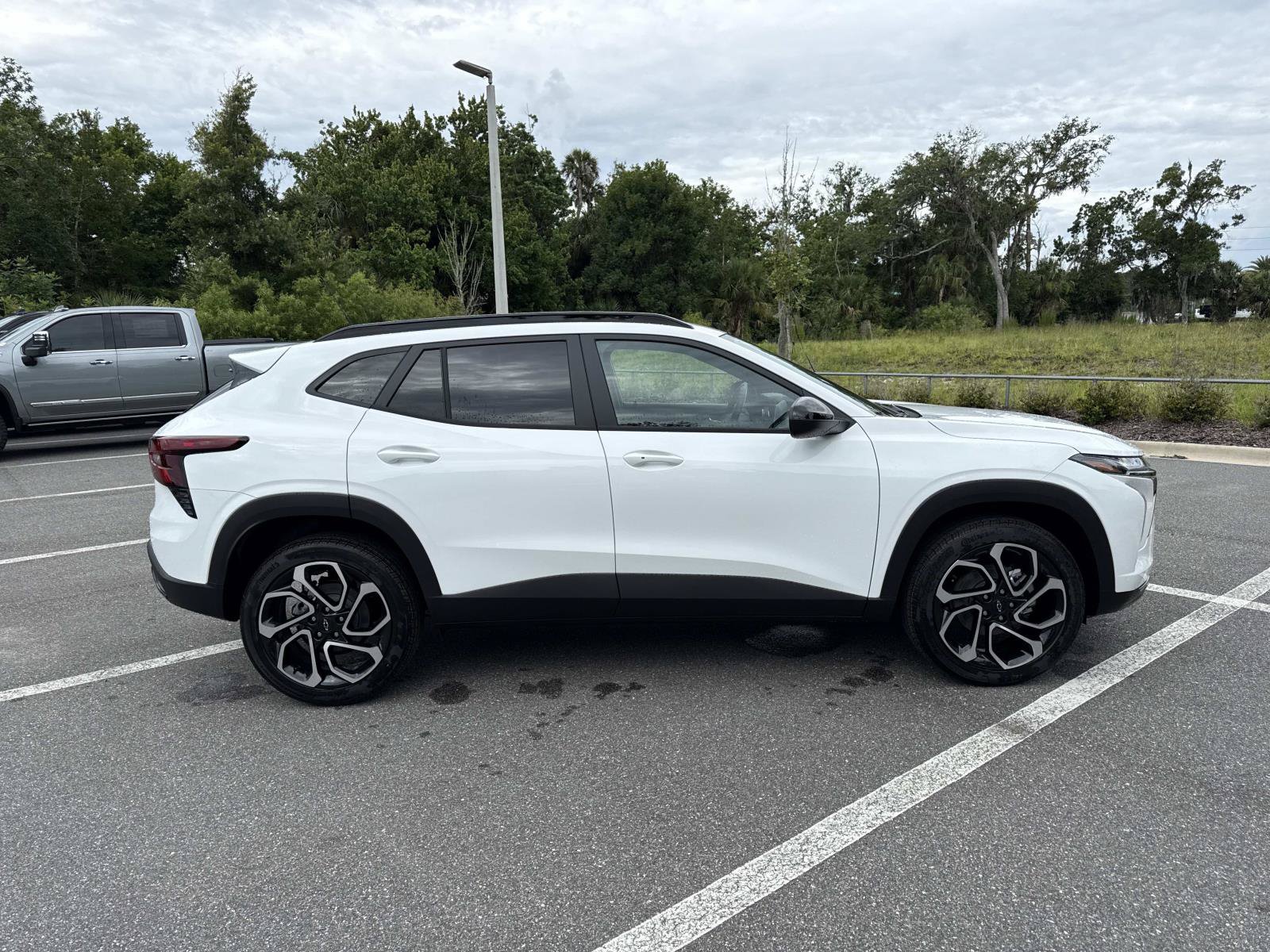 New 2026 Chevrolet Trax RS w/ Driver Confidence Package FWD image 2