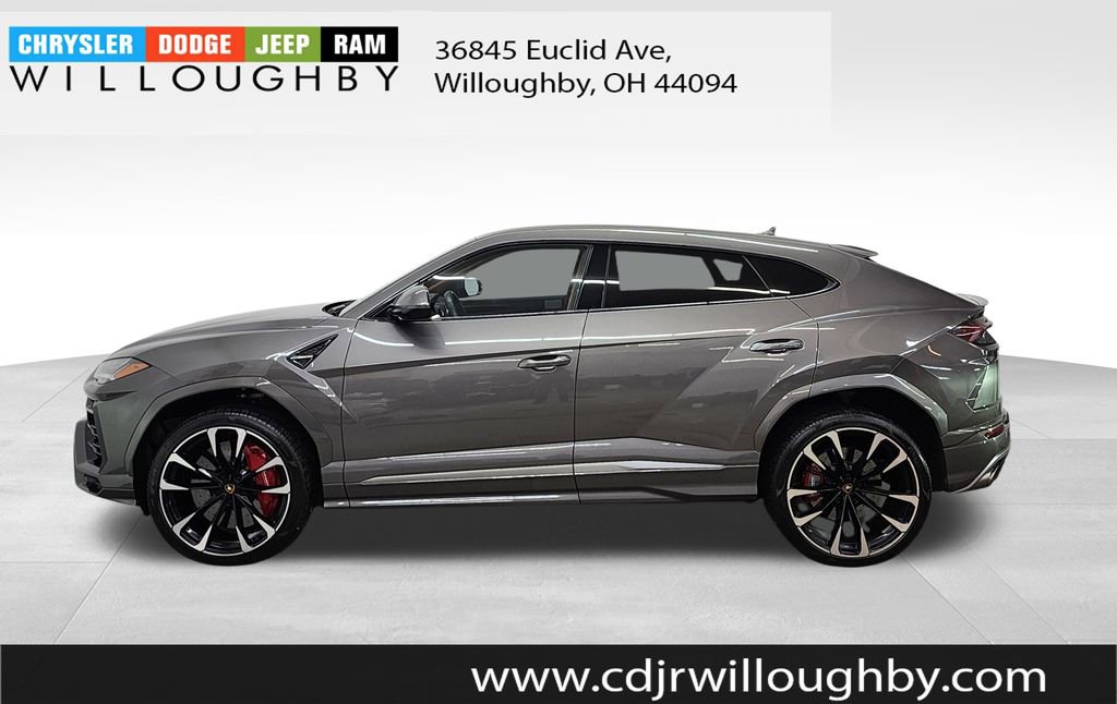 Used 2022 Lamborghini Urus image 5