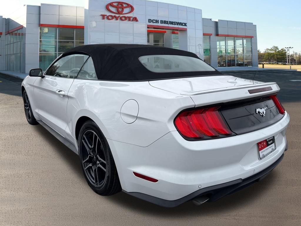 Used 2020 Ford Mustang Convertible w/ Equipment Group 101A image 8
