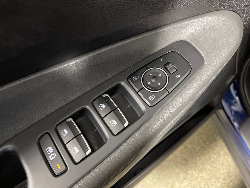 Certified 2023 Hyundai Santa Fe SEL AWD/4WD image 18