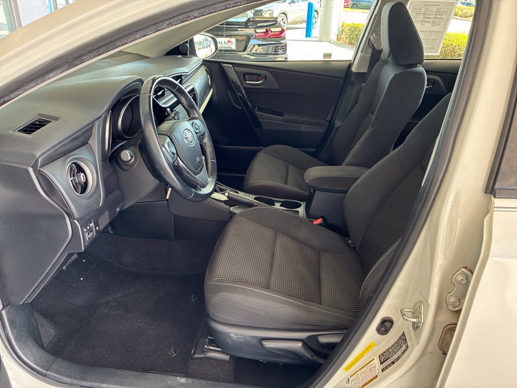 Used 2018 Toyota Corolla iM FWD image 21