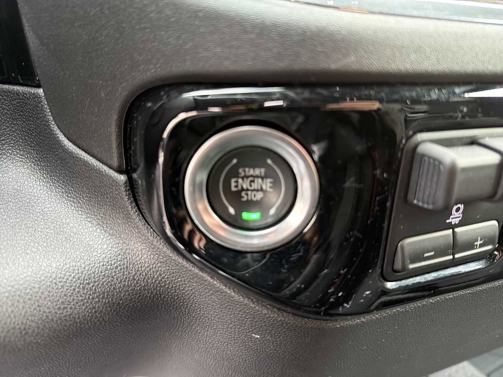 Used 2023 Chevrolet Silverado 1500 LT w/ Protection Package image 18