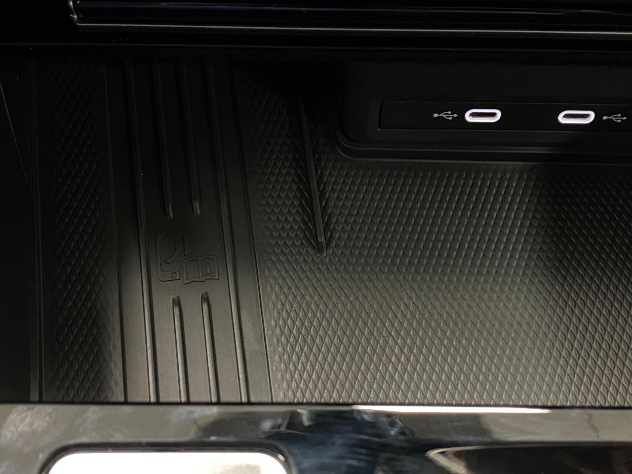 New 2026 Volkswagen Atlas SEL Premium R-Line image 28