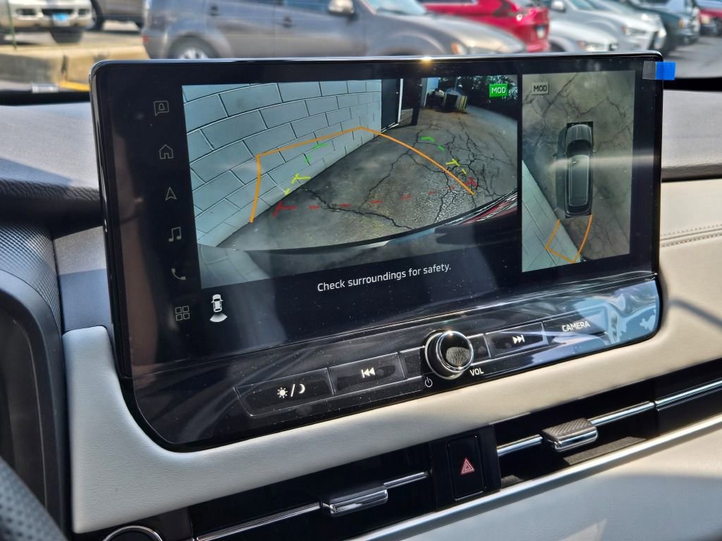 New 2025 Mitsubishi Outlander SE image 25