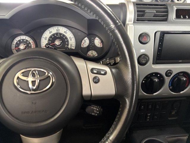 Used 2014 Toyota FJ Cruiser 4WD w/ Upgrade Package image 15