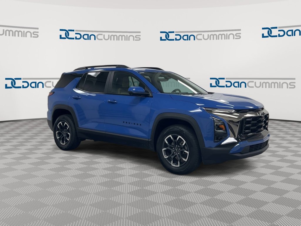 Used 2025 Chevrolet Equinox ACTIV w/ Safety and Technology Package AWD/4WD image 2