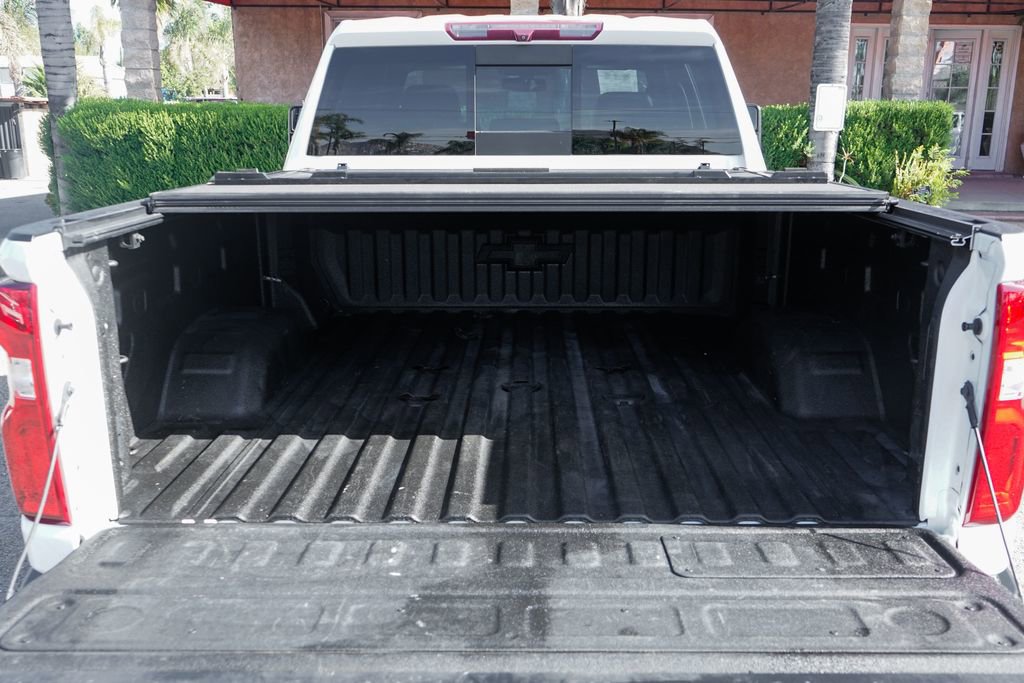 Used 2022 Chevrolet Silverado 2500 LTZ w/ LTZ Plus Package AWD/4WD image 10