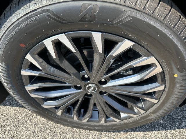 New 2026 Nissan Rogue Platinum AWD/4WD image 28