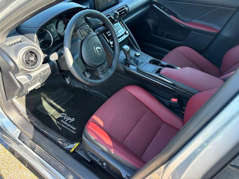Used 2025 Lexus IS 350 F Sport image 12