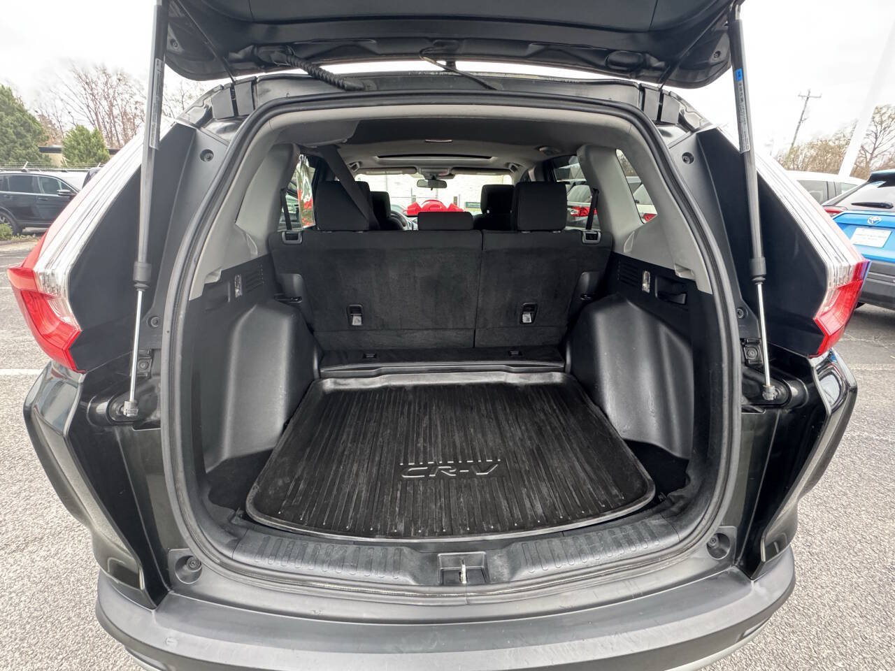 Used 2017 Honda CR-V EX image 9