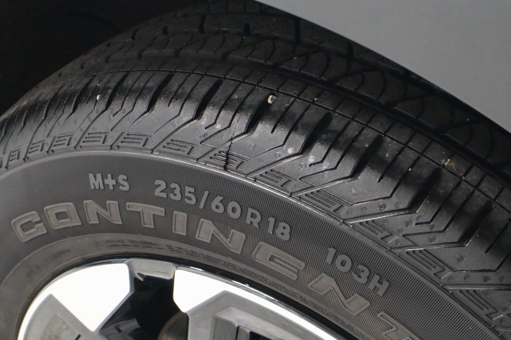 Used 2025 Kia Sorento S w/ Panoramic Sunroof Package image 21