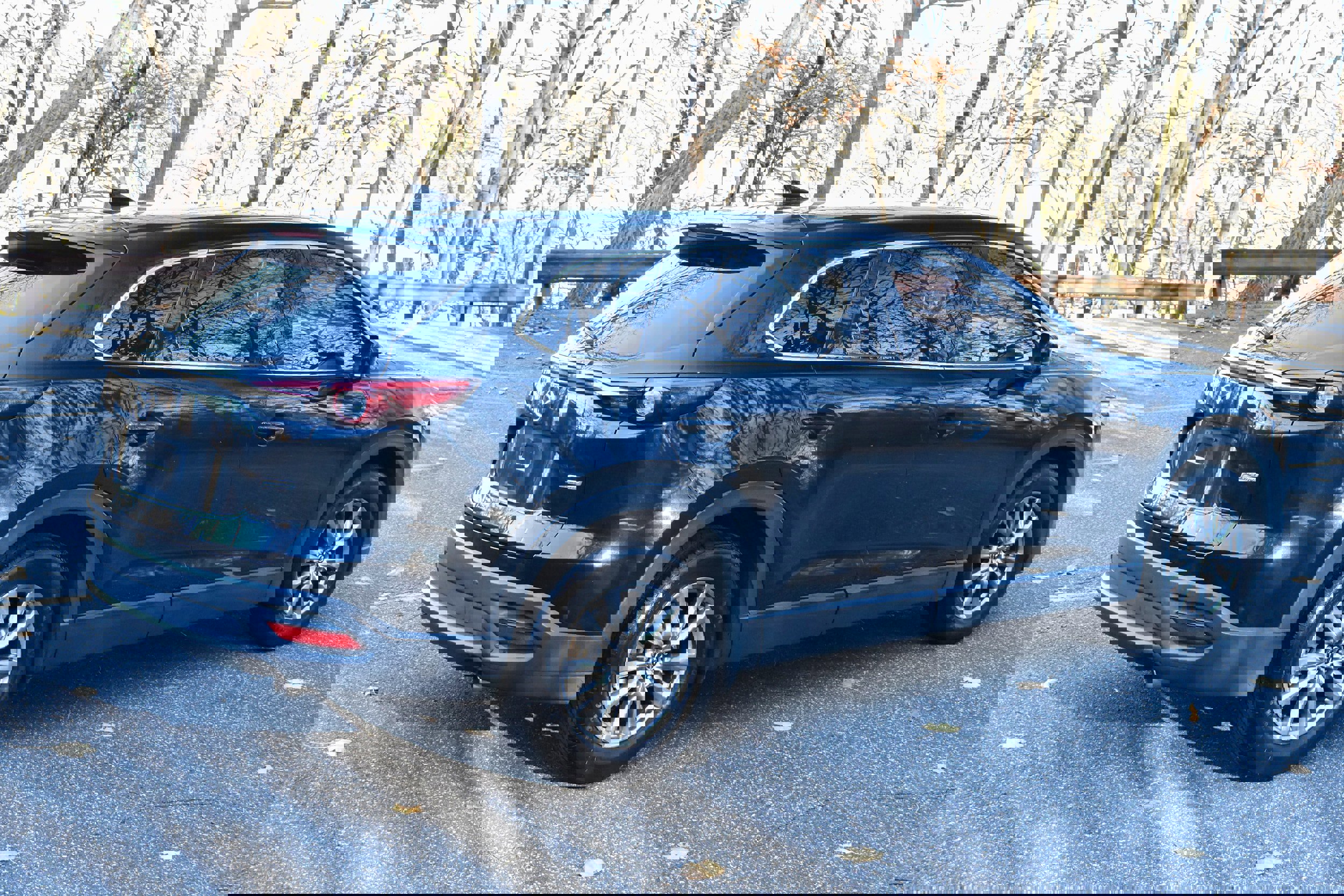 Used 2018 MAZDA CX-9 Touring w/ Touring Premium Package image 9