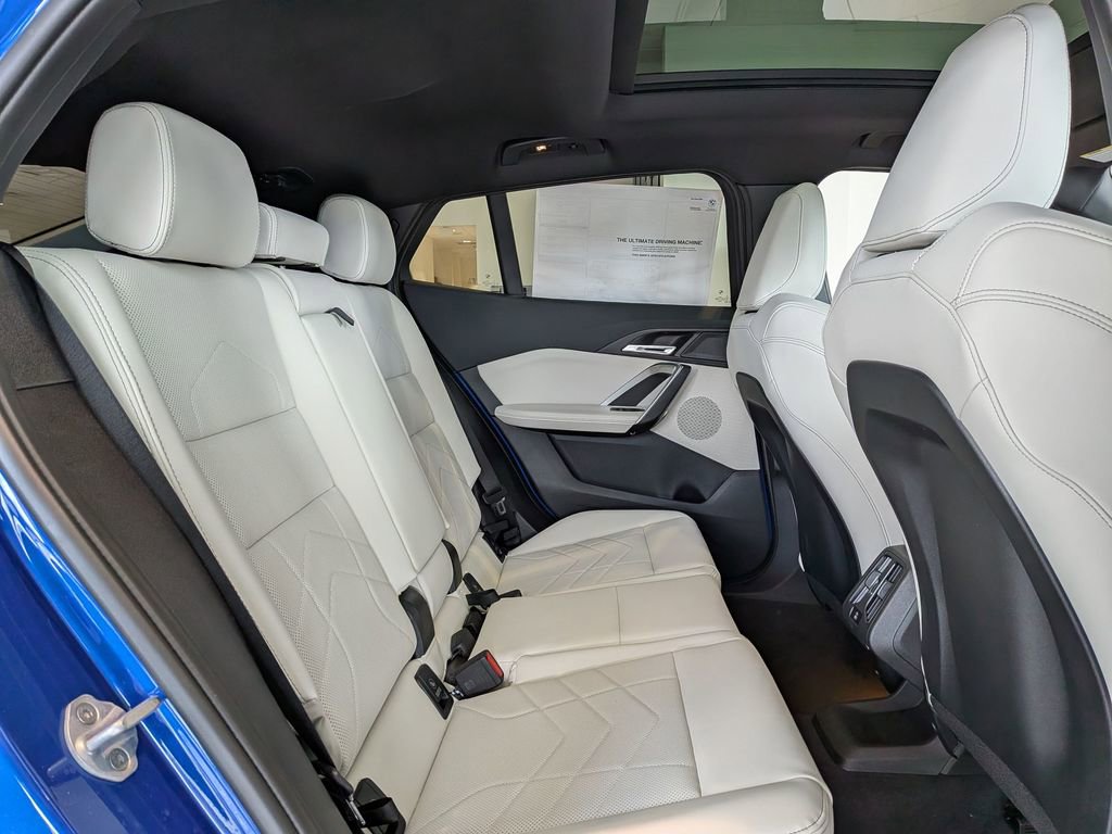 New 2026 BMW X2 xDrive28i AWD/4WD image 20