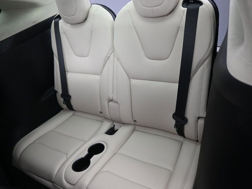 Used 2019 Tesla Model X 100D image 33