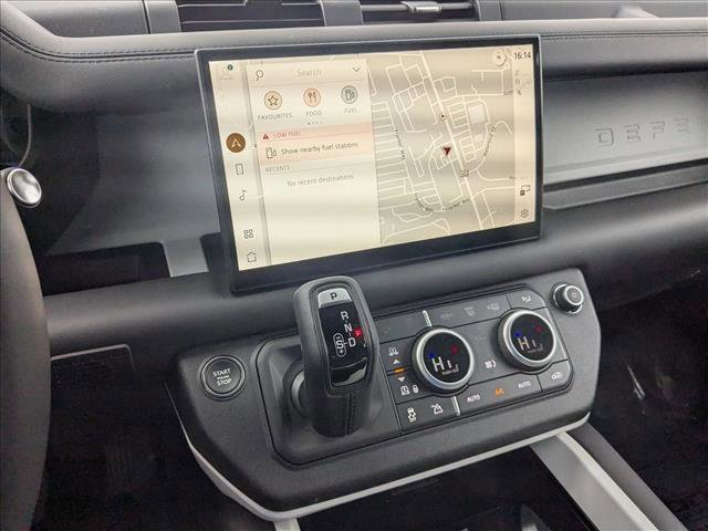 Used 2025 Land Rover Defender 130 S image 14