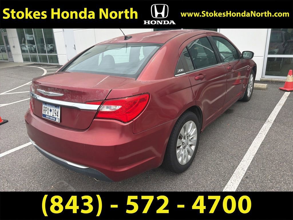 Used 2014 Chrysler 200 LX FWD image 6