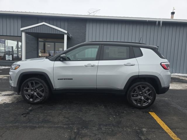 New 2026 Jeep Compass Limited image 4