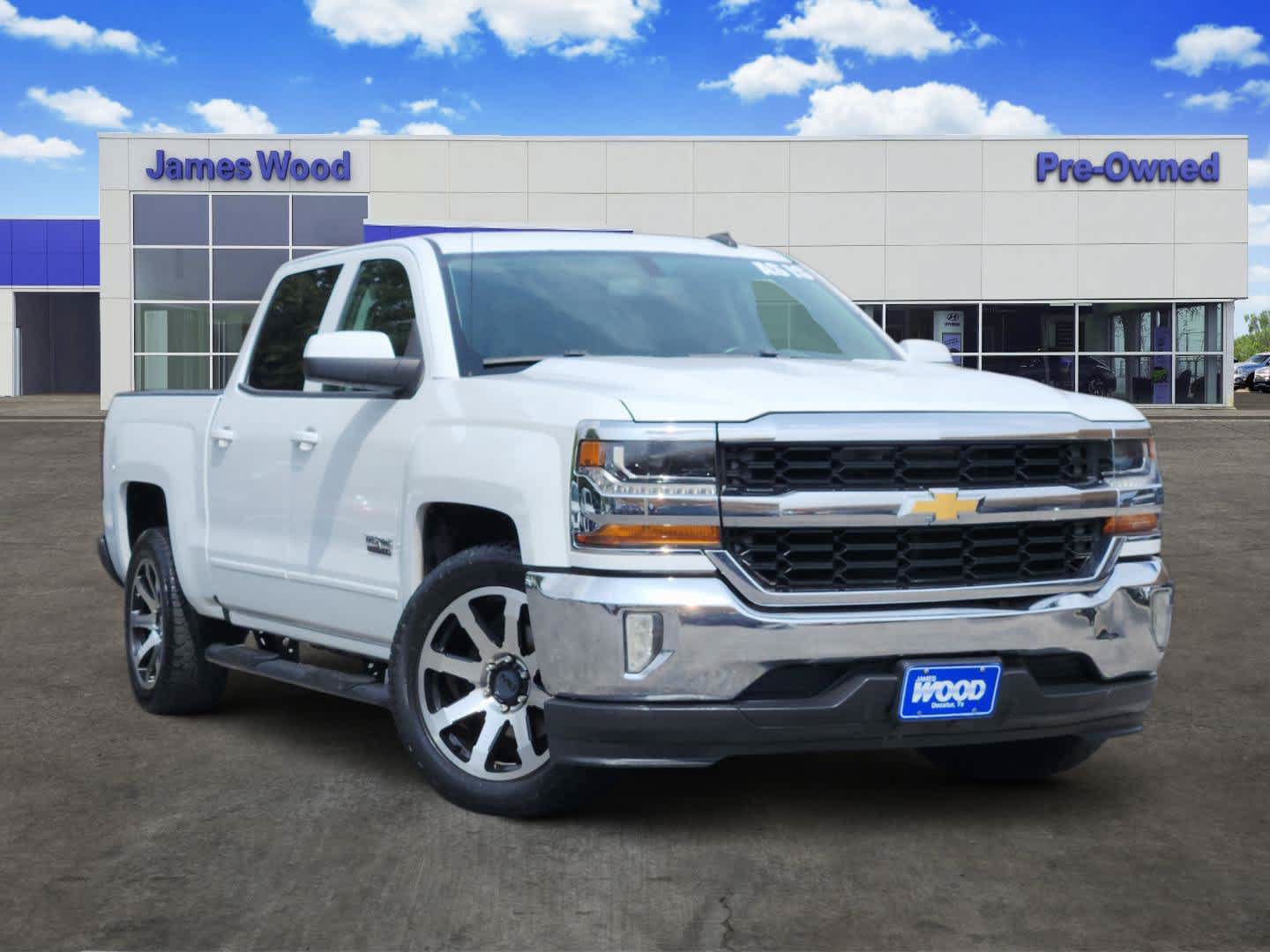 Used 2017 Chevrolet Silverado 1500 LT w/ Texas Edition RWD image 1
