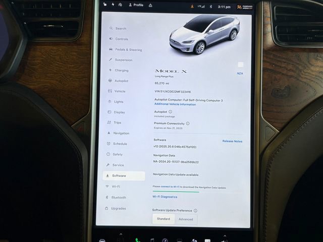 Used 2021 Tesla Model X Long Range image 33