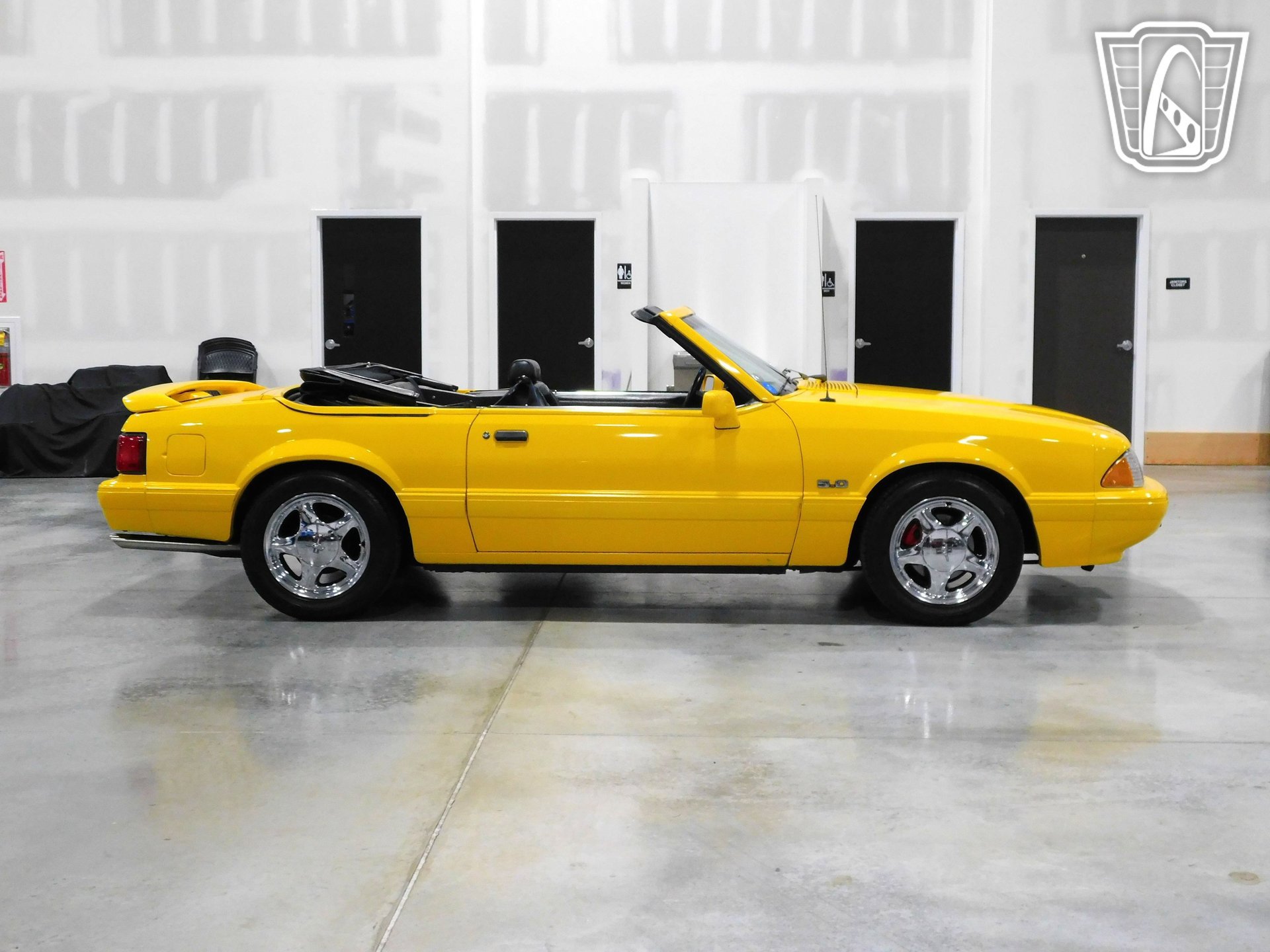 Used 1993 Ford Mustang LX RWD image 14