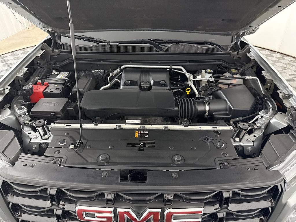 Used 2025 GMC Canyon Elevation w/ Convenience Package RWD image 28