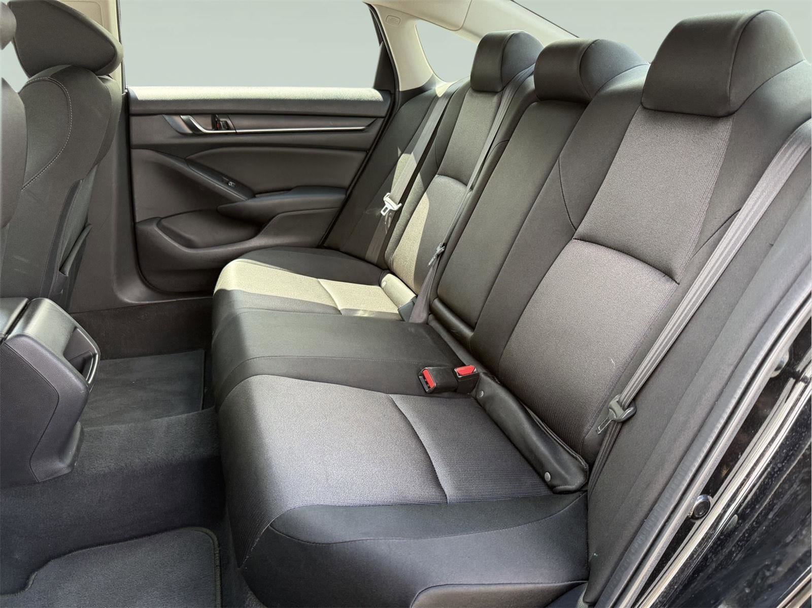 Used 2019 Honda Accord LX image 17