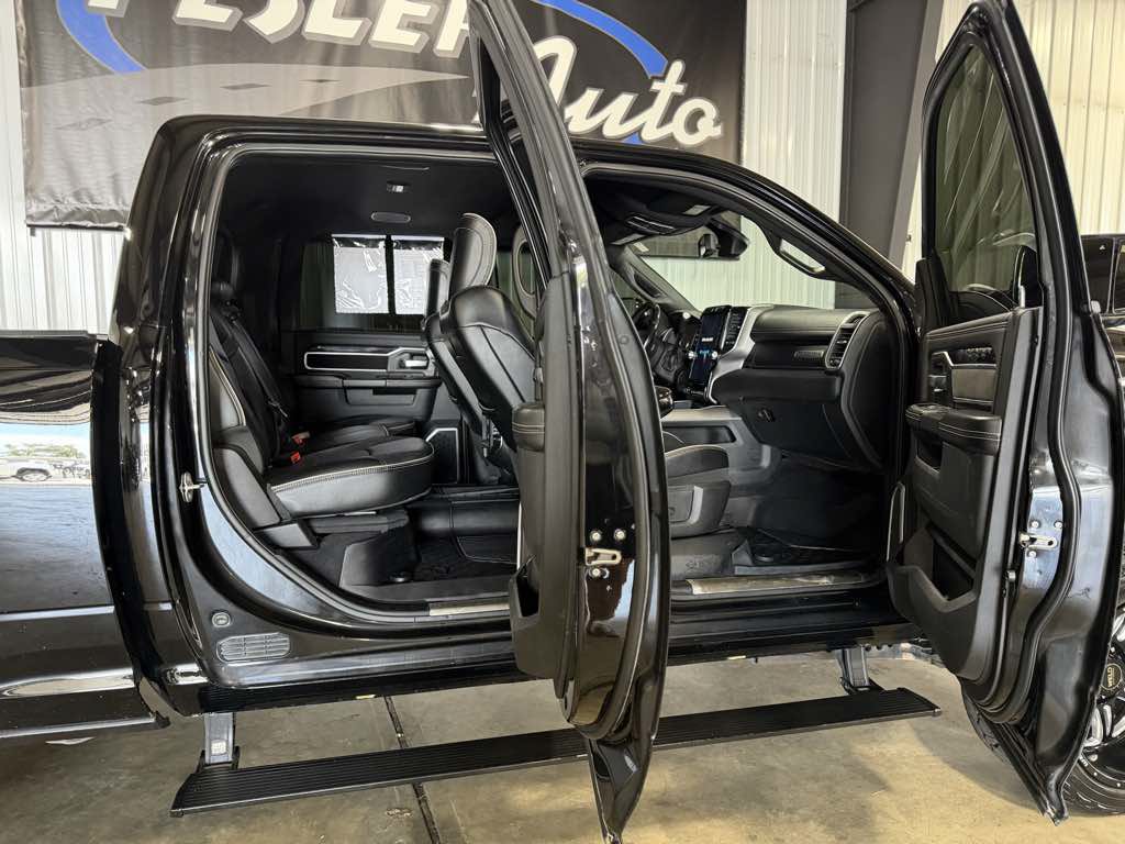 Used 2020 RAM 2500 Laramie AWD/4WD image 4