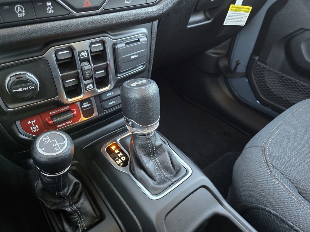 New 2026 Jeep Wrangler Willys AWD/4WD image 11