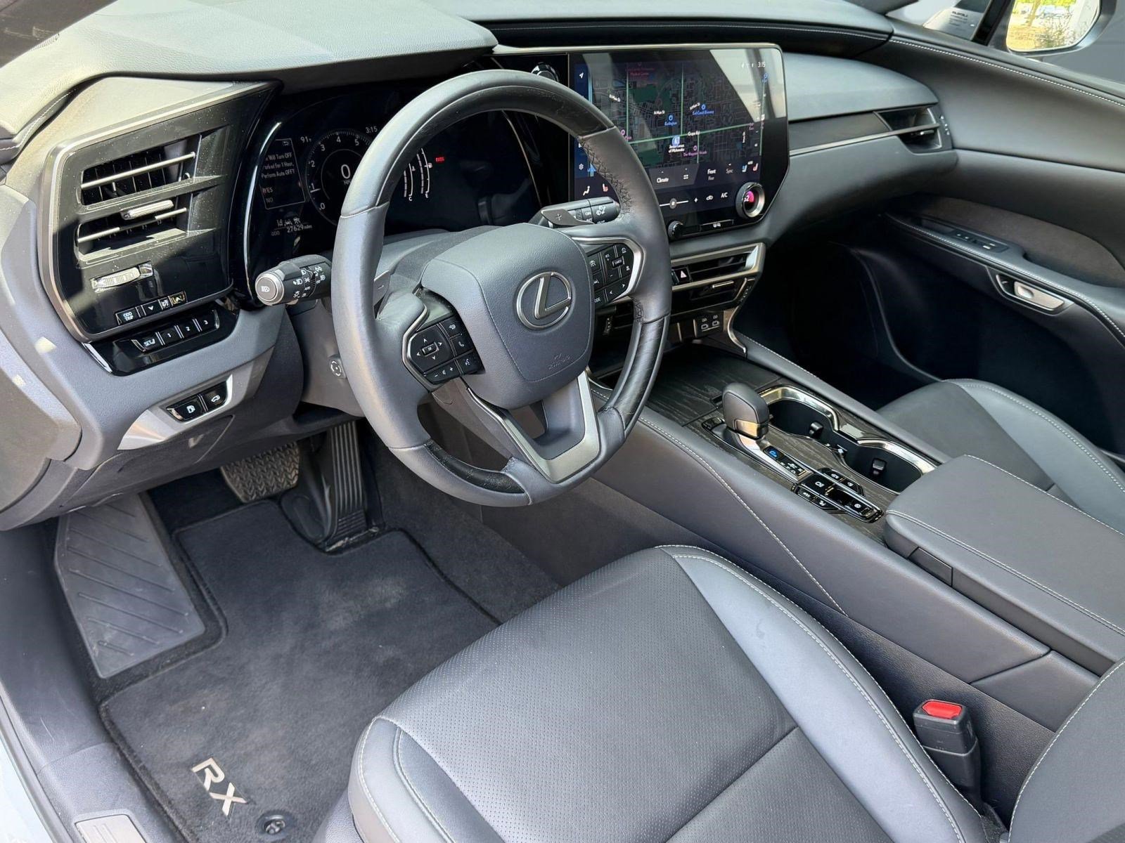 Used 2024 Lexus RX 350 Premium w/ Accessory Package (Z1) AWD/4WD image 4