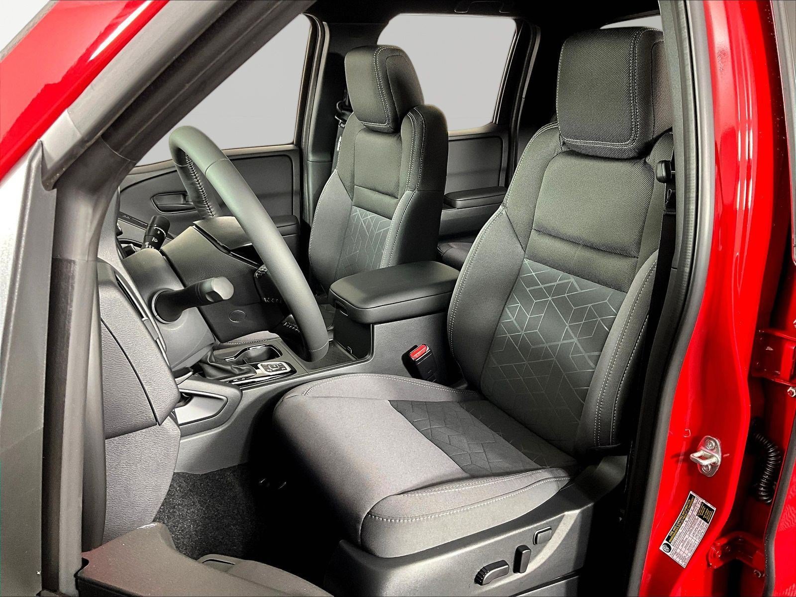 New 2027 Nissan Frontier SV w/ SV Convenience Package AWD/4WD image 16